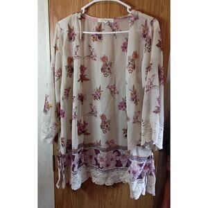 Rewind Floral Kimono Cover Up Crochet Trim Boho Beach Layering Medium